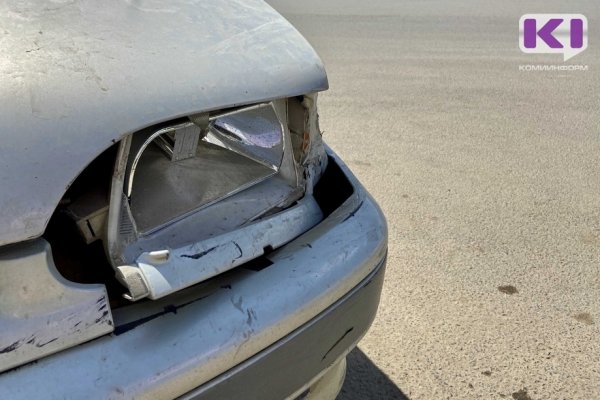 Житель Сосногорска из злости повредил три автомобиля

