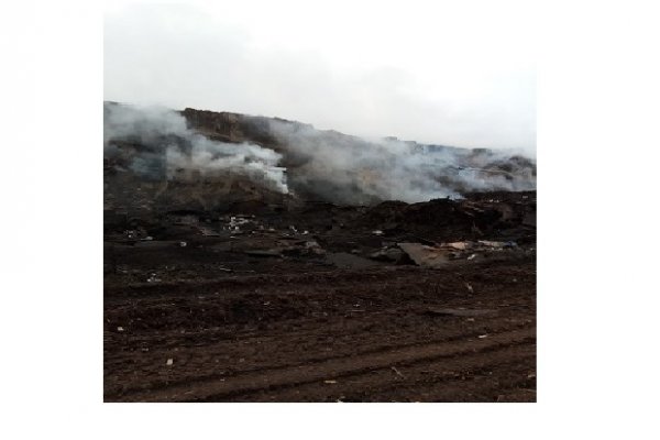 В Усть-Вымском районе загорелся полигон производственных отходов