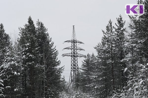 Энергетики восстанавливают электроснабжение села Дутово