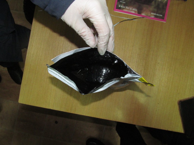 Полицейские задержали воркутинца, заказавшего посылку с наркотиками
