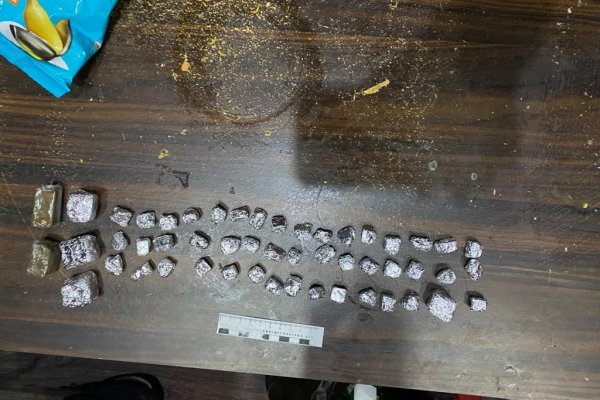 Полицейские Инты задержали подозреваемого в незаконном обороте наркотических средств