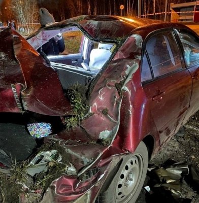 21-летний водитель из Инты получил 12 лет колонии за смерть двоих людей в ДТП
