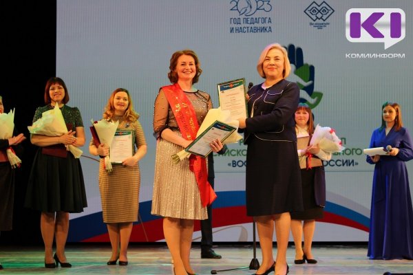 Мария Новикова из Визинги стала лучшим воспитателем Коми