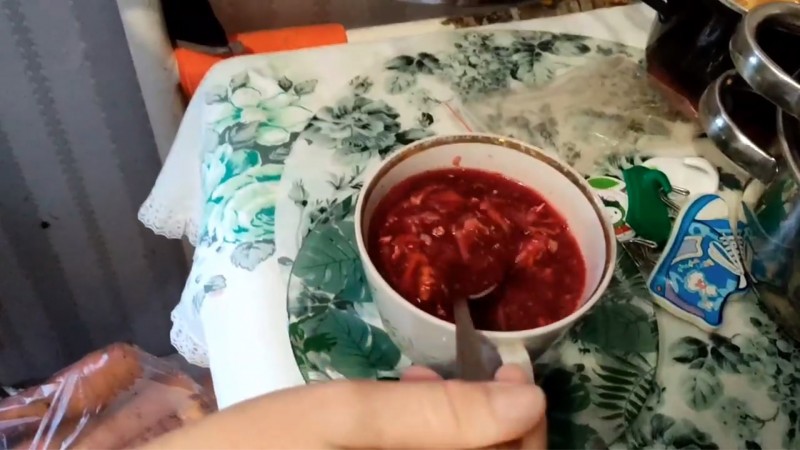 Общественницы Выльгорта накормят бойцов СВО домашним супом 