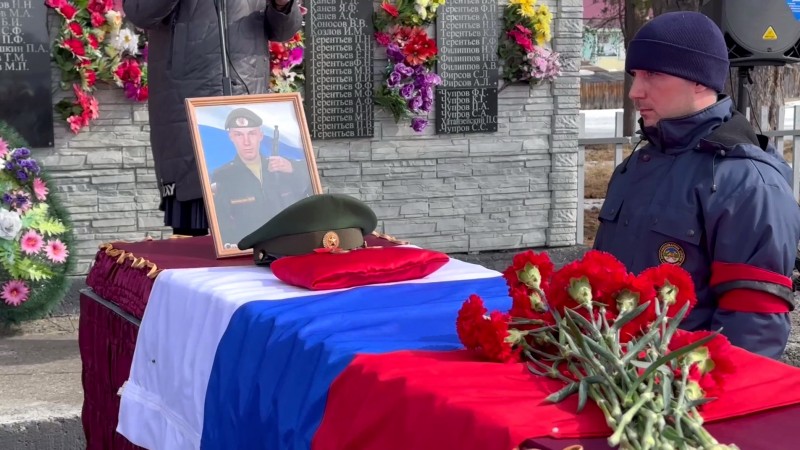 В Ижемском районе простились с погибшим во время специальной военной операции Андреем Смолевым