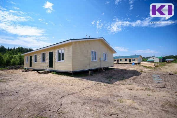 Дома для переселенцев в Койгородском районе сдадут раньше намеченного срока 