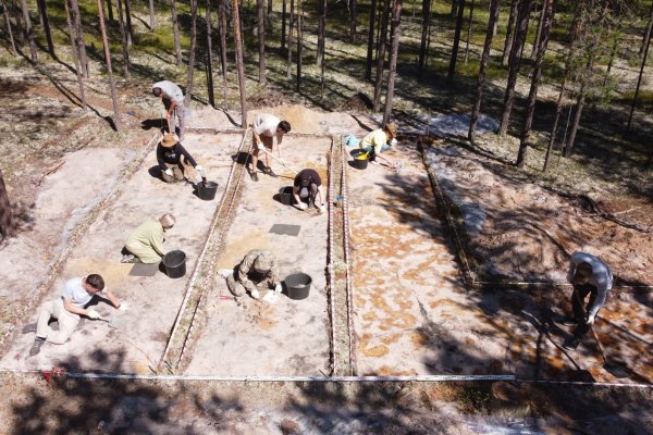 Ученые-археологи обнаружили в Усть-Цильме остатки кремнеобрабатывающей мастерской эпохи бронзы 
