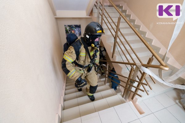 В Воркуте из-за пожара в многоквартирном доме эвакуировались 12 человек
