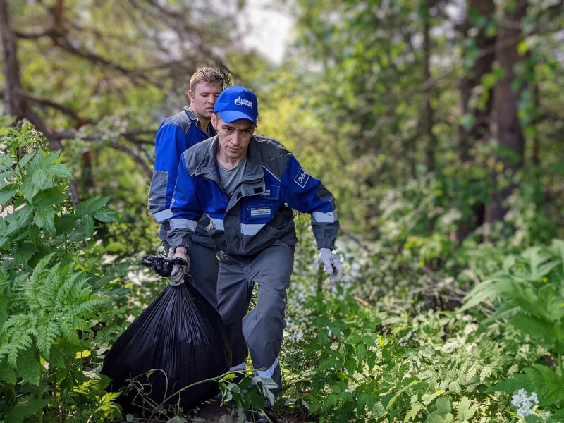 400 "футбольных полей" очистили от мусора сотрудники ООО "Газпром трансгаз Ухта"