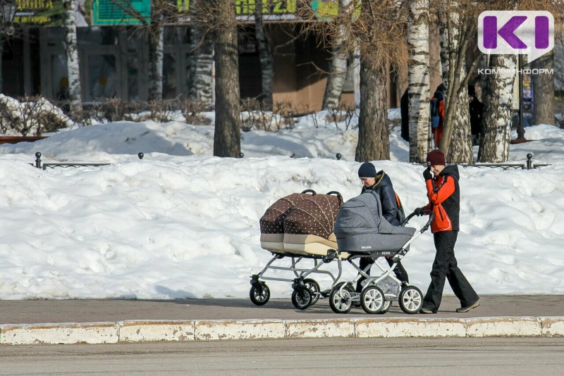 Год семьи: 82% россиян считают идеальным, когда в семье более двух детей

