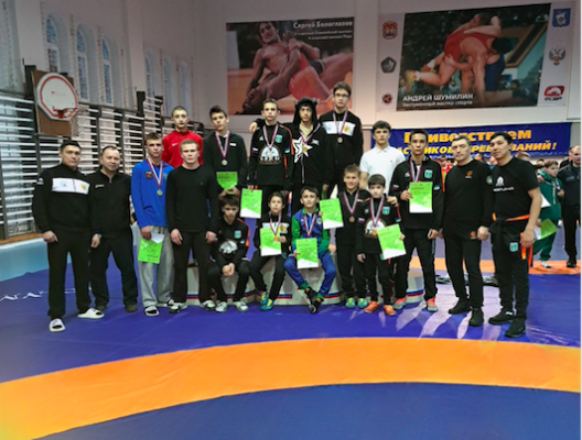 Сборная Коми завоевала 9 медалей на первенство СЗФО по вольной борьбе в Калининграде