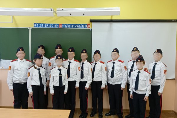 Родители сыктывкарских школьников заплатили 300 тысяч за пошив кадетской формы, которая не подошла детям 