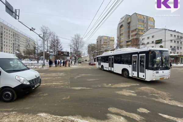 В Сыктывкаре отключен светофор на одном из самых оживленных перекрестков города