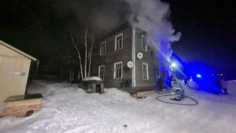 В Усть-Цильме на пожаре спасли 6 человек, еще четверо эвакуировались самостоятельно