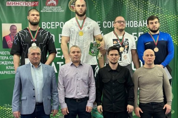 Сыктывкарец Юнис Багиев завоевал золото на Всероссийских соревнованиях по вольной борьбе