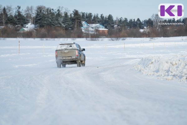В Коми закрыт зимник Инта - Печора