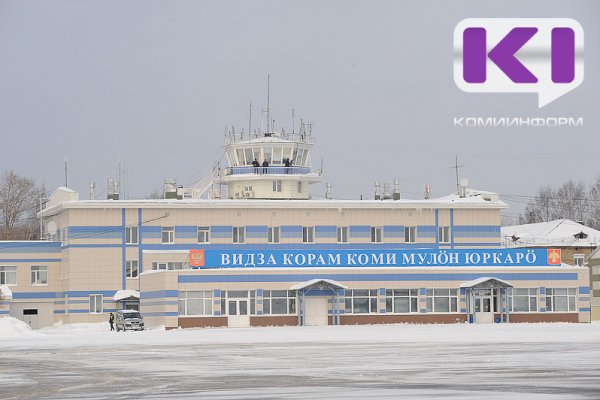 Еще один самолет UTair совершил вынужденную посадку в Сыктывкаре 