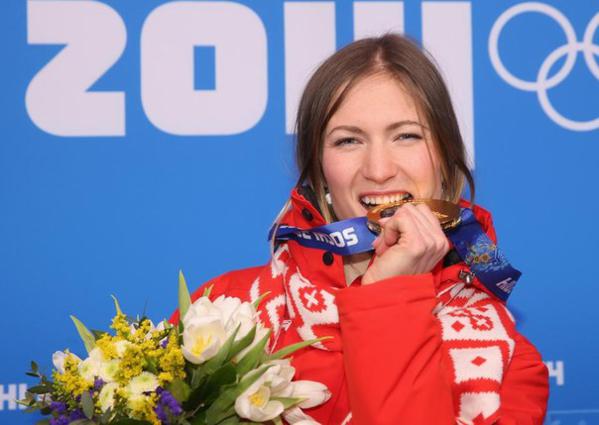 Трехкратная олимпийская чемпионка Сочи Дарья Домрачева станет селебрити "Зимней Ыбицы"