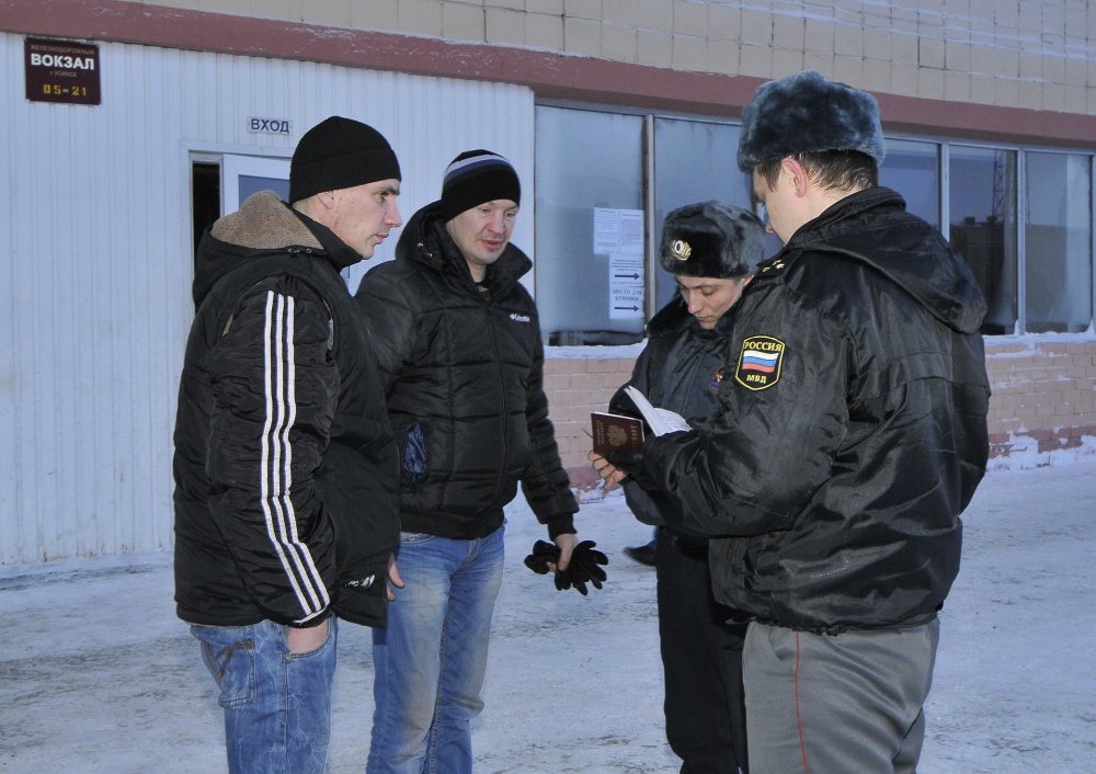 Линейный пункт. Станция Усинск. Усинск ЖД вокзал. Линейный пункт полиции. Город Усинск ЖД вокзал.