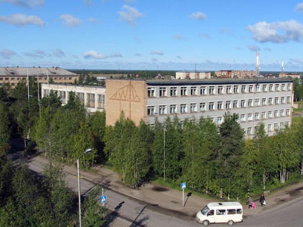 Руководство Печорского промышленно-экономического техникума категорически опровергает обвинения в непристойном поведении студентов 