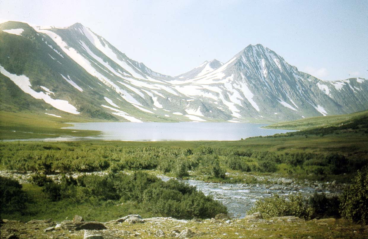 Озеро тельпос