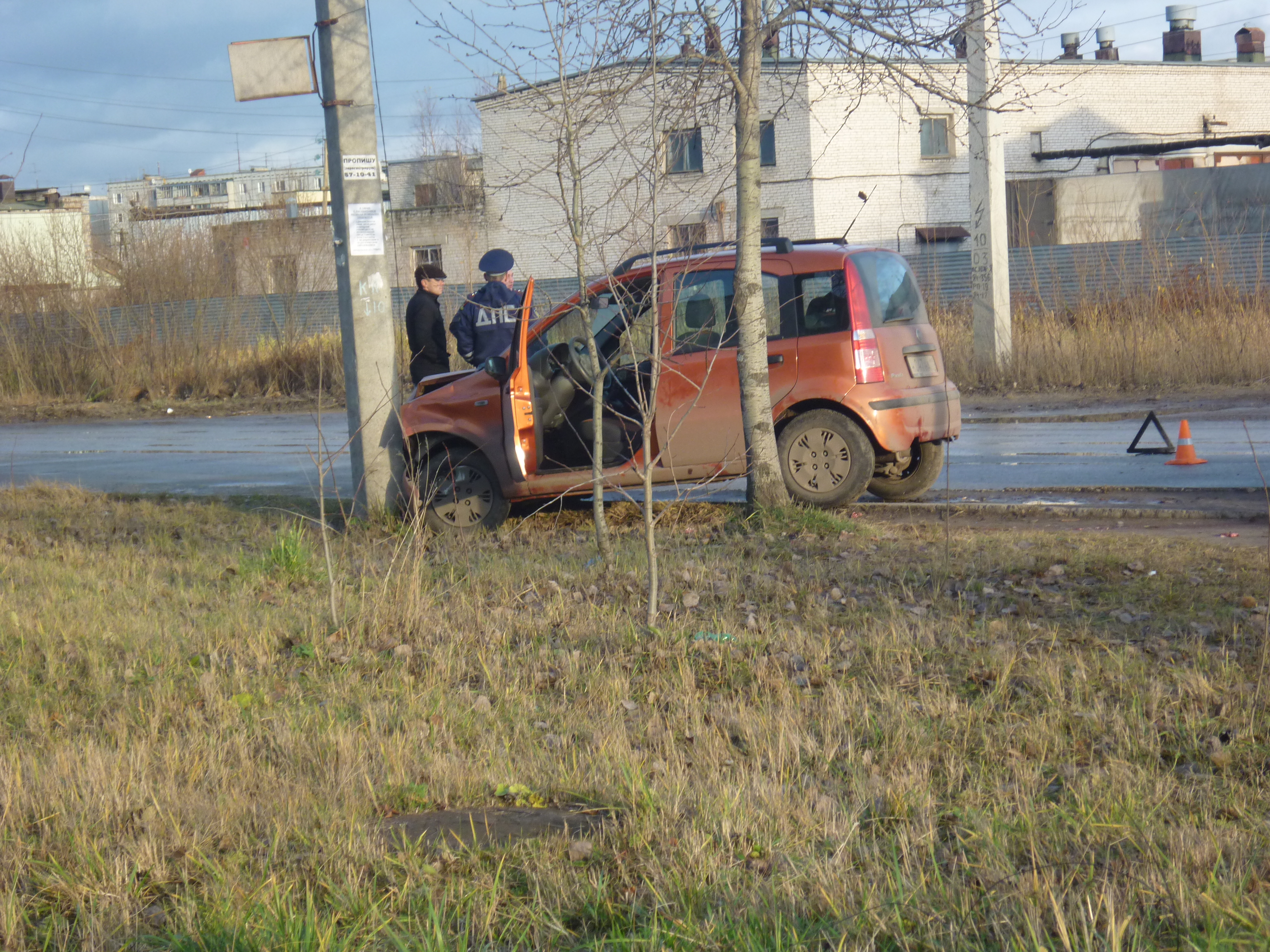 В Сыктывкаре Фиат сбил ребенка на автобусной остановке