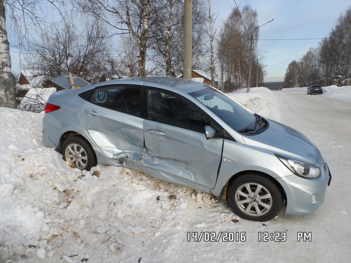 В Сосногорске лихач на Hyundai спровоцировал ДТП