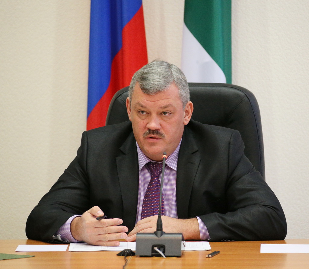 Сергей Гапликов поручил Правительству Коми взять на особый контроль вопрос трудоустройства горняков шахты 