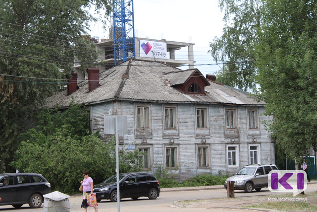 В Сыктывкаре до конца года снесут 27 ветхих домов