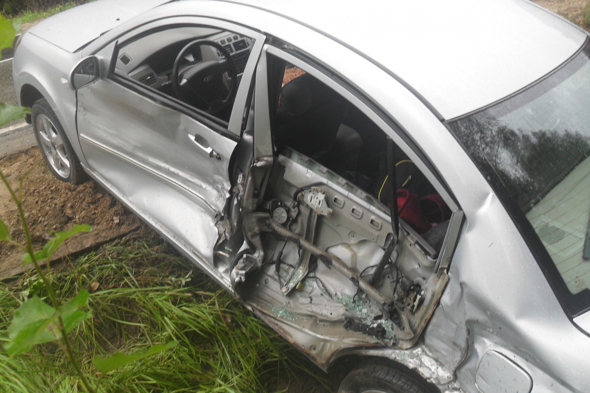 На трассе Сыктывкар-Ухта в ДТП серьезно пострадала 18-летняя пассажирка иномарки