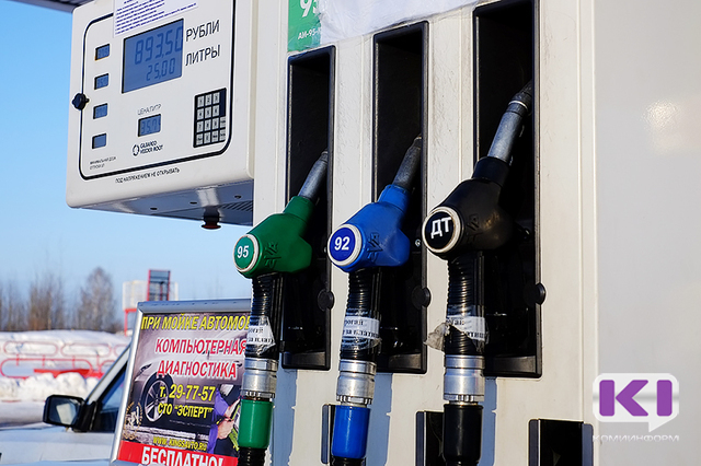 На заправках  Коми выросла цена на дизельное топливо