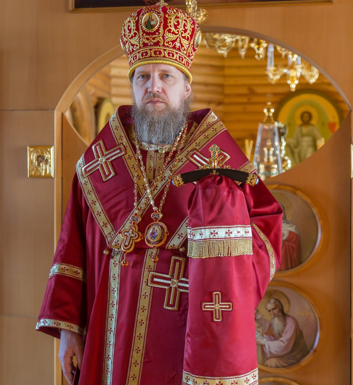 Епископ Воркутинский и Усинский Иоанн поздравляет православных с наступающей Пасхой