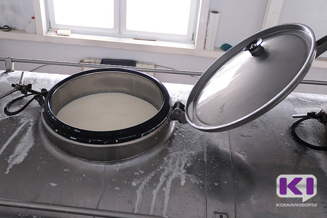Житель Сизябска украл 15 литров молока и две лампочки из телятника