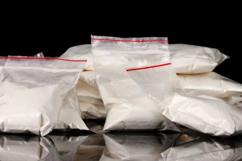 Почти два килограмма наркотиков изъяли у сыктывкарских наркосбытчиков
