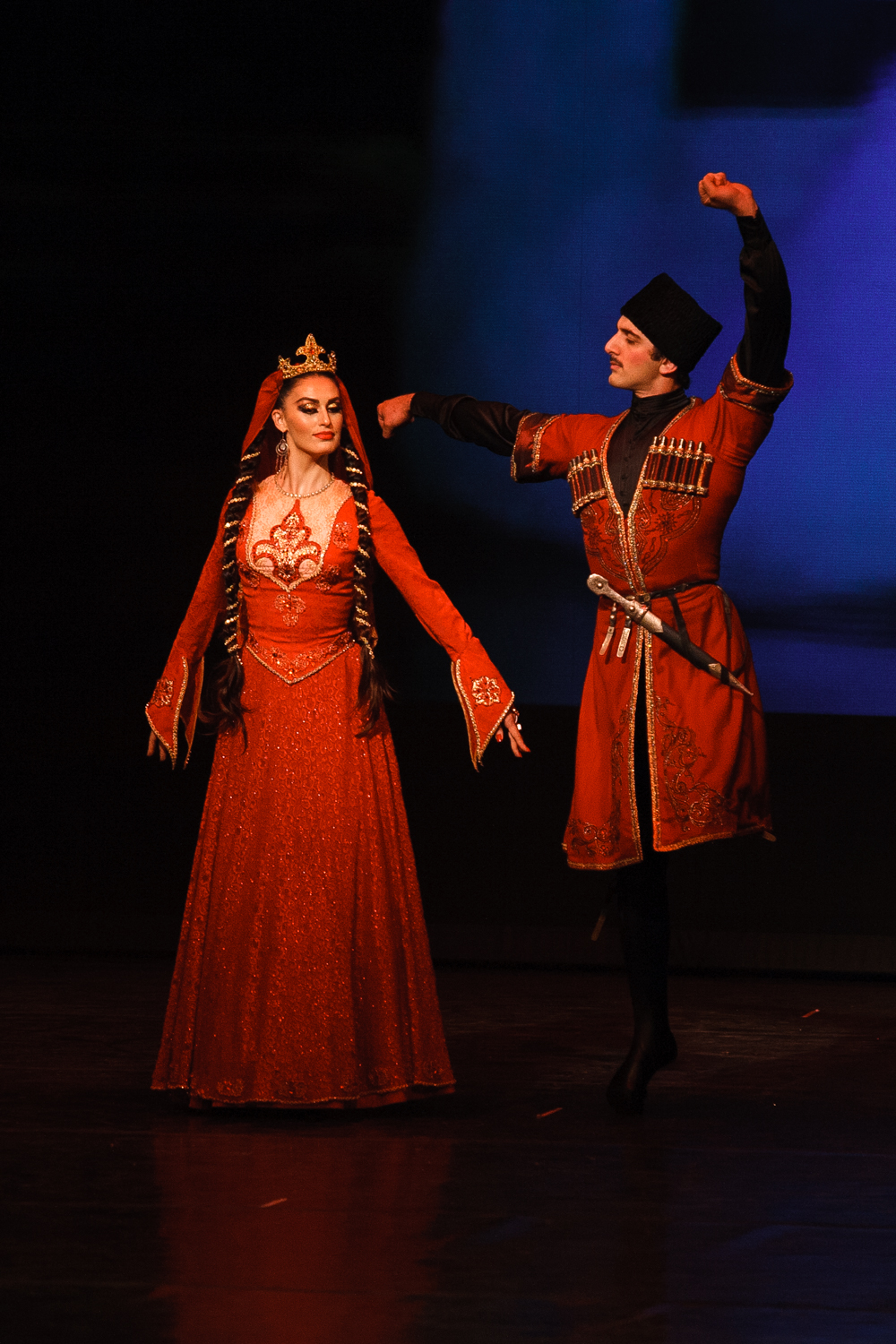 Кавказские костюмы для танцев