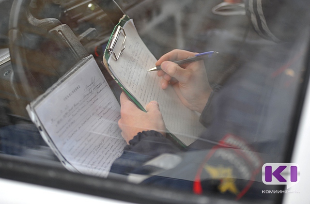 Ухтинские госавтоинспекторы задержали водителя, подозреваемого в незаконном обороте наркотиков