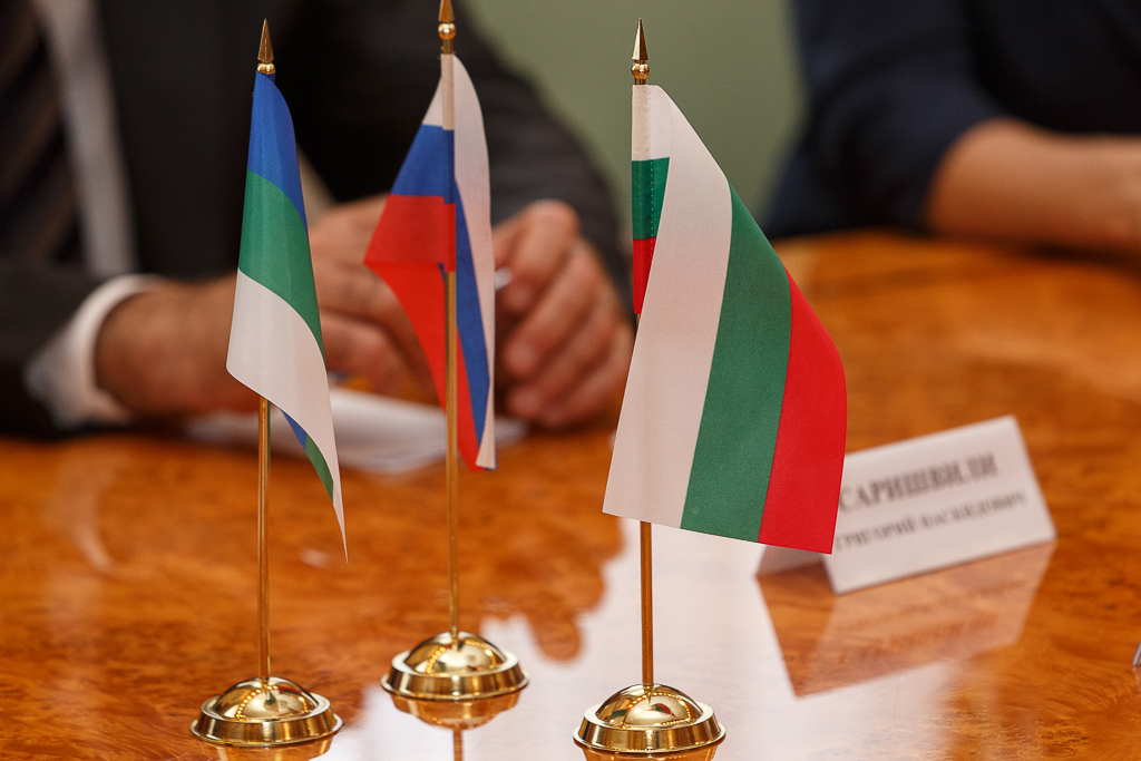 Взаимный интерес Коми и Болгарии необходимо развивать - Сергей Гапликов