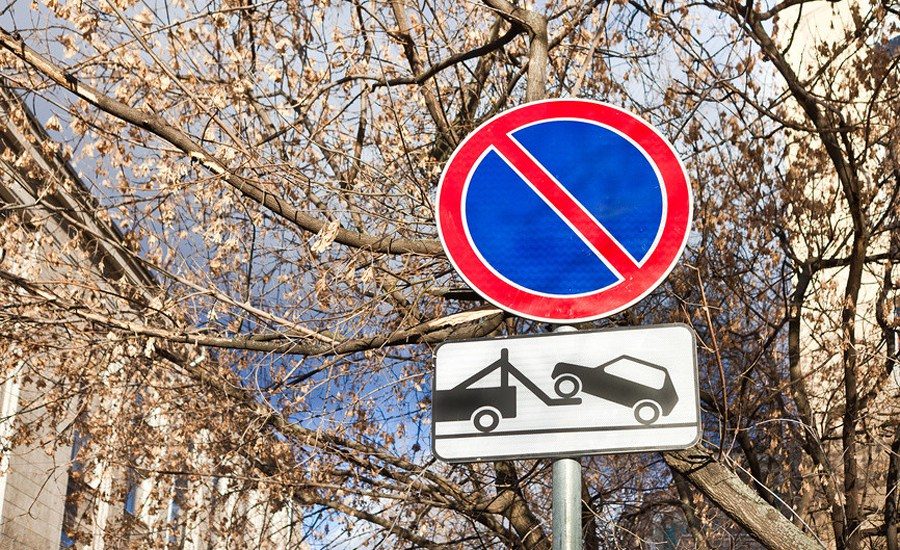 На двух улицах Сыктывкара изменятся правила стоянки