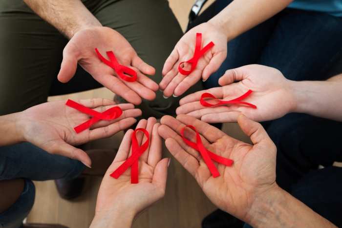 В Коми бороться с распространением ВИЧ-инфекции будут популяризацией терапии и соцподдержкой зараженных
