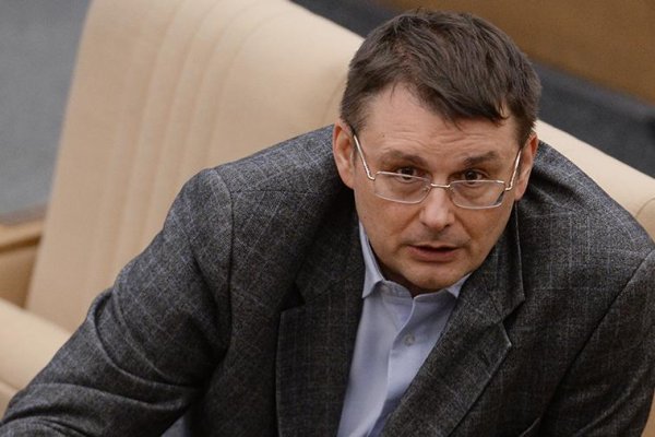Депутаты Госдумы намерены лишать недобросовестные СМИ лицензии