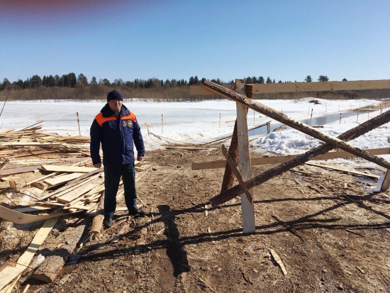 За минувшие сутки в Коми закрыты еще три ледовые переправы