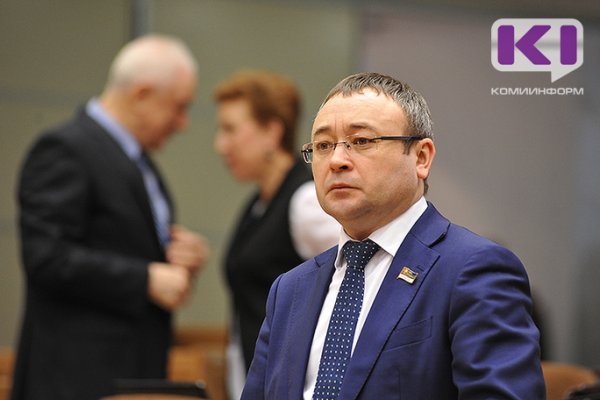 Альмир Бадыков складывает полномочия депутата Госсовета Коми в связи с переездом в Уфу

