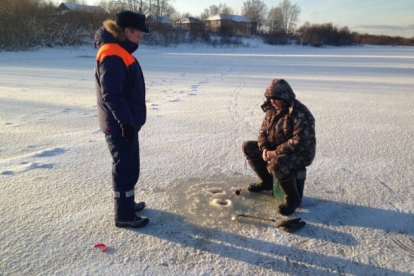 Сыктывкарских любителей подледного лова предупредили об опасностях весенней рыбалки 