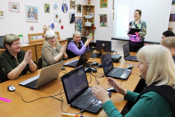 Активных пенсионеров Сосногорска учат защищать свои права и избегать мошенников