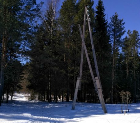 Бесхозные фонарные столбы угрожают сыктывкарским лыжникам