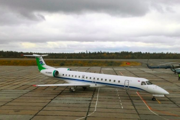 Северо-Западная транспортная прокуратура организовала проверку по факту аварийной посадки самолета в Коми