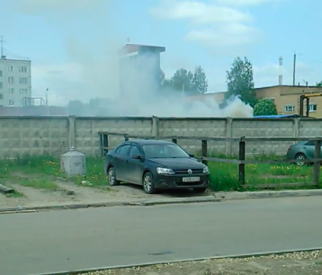 Жильцы домов по Сысольскому шоссе в Сыктывкаре задыхаются от 