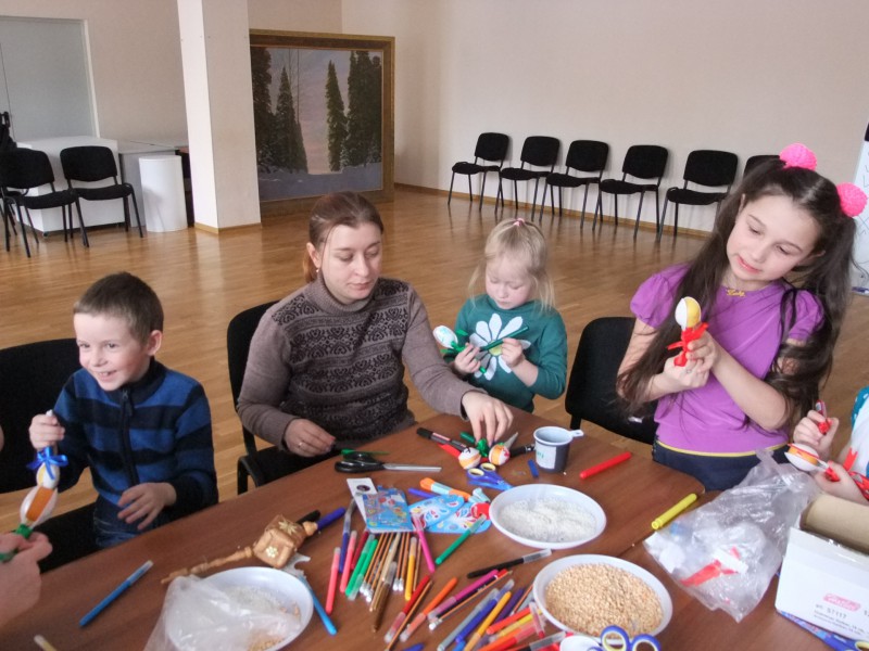 Семейный проект "Кыв поз": идеи и полезный опыт по воспитанию детей-билингвов и сохранению коми языка

