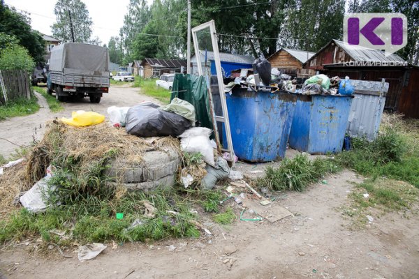 Жителей домов по ул.Серова в Сыктывкаре возмущает работа управляющей компании