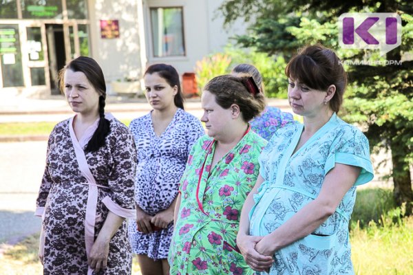 В России за год в два раза сократилось число беременных младше 14 лет